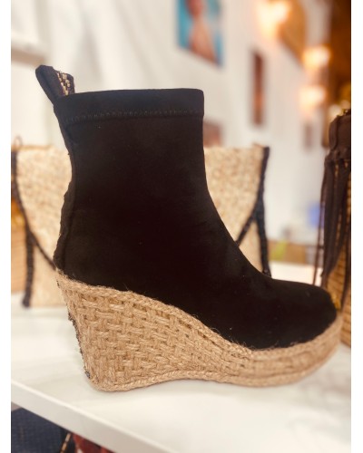 Espardenya  Intenzione