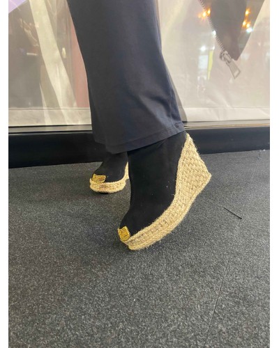 Espardenya  Intenzione