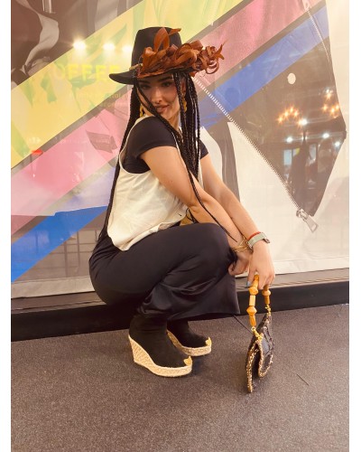 Espardenya  Intenzione